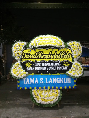Papan Bunga Duka di Narmada